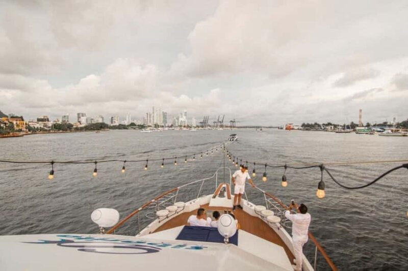 Cartagena: 4-course Culinary Experience aboard a catamaran - An In-Depth Look at the Experience