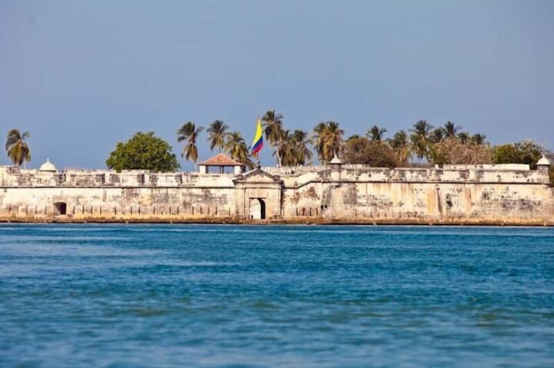 Cartagena: 5 Islands Premium Tour with Lunch and Snorkeling - The Sum Up
