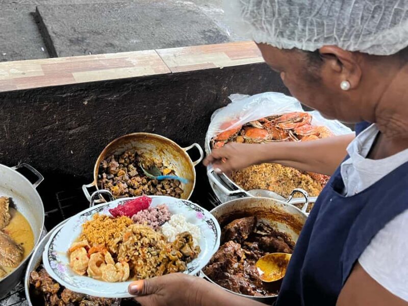 CARTAGENA: BIKE RIDE WITH LUNCH AT BOURDAIN'S FAVORITE SPOT - A Deep Dive into the Cartagena Bike Tour