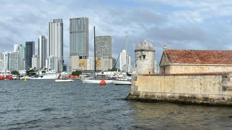 CARTAGENA: BIKE RIDE WITH LUNCH AT BOURDAIN'S FAVORITE SPOT - FAQs