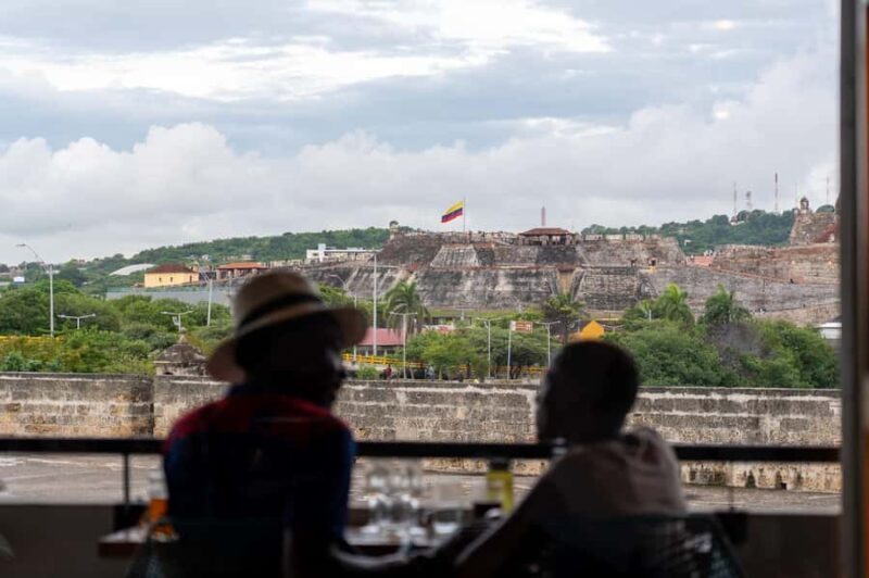 Cartagena: Boutique Rum and Chocolate Tasting at Lunático - Key Points