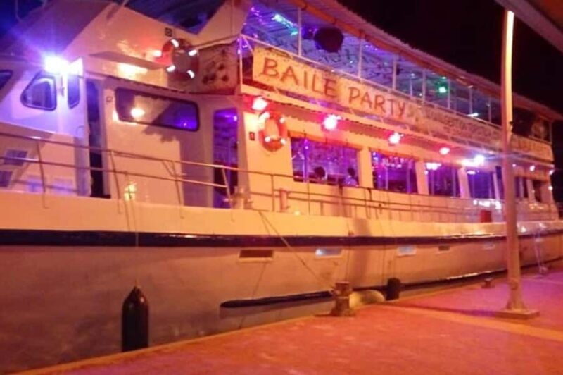 Cartagena: Buffet & party night,cocktails sailing in the bay - Practical Details: Costs, Timing, and Tips