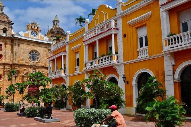 Cartagena City Tour with Admission to Castillo San Felipe - Who Is This Tour Best For?
