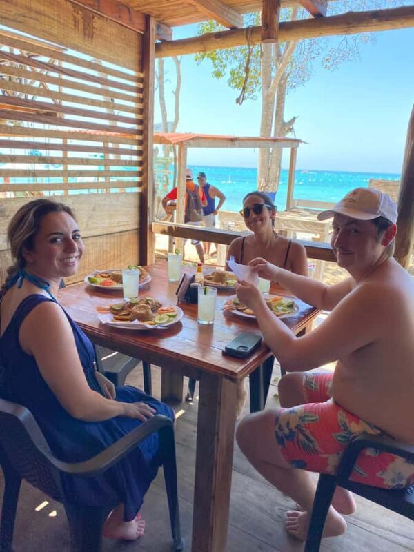 Cartagena: day trip at Bahaire beach baru VIP - Key Points