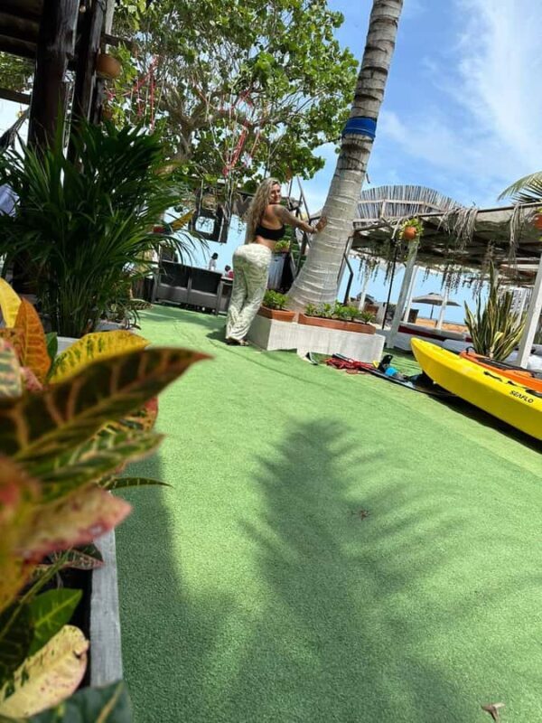 Cartagena: Day trip to Playa Blanca, BARU + swimming pool - A Deep Dive into the Experience