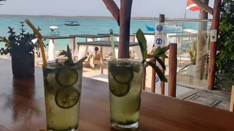 Cartagena: Daytour Glamping Geronimo in Barú by Speedboat! - Key Points