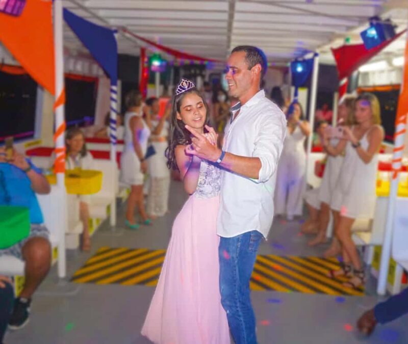 Cartagena: Dinner on a boat while you sail through the Bay - Final Thoughts: Is It Worth It?