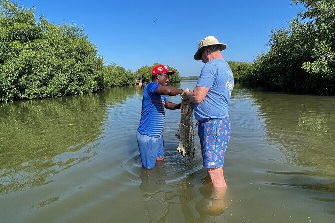 Cartagena Fishing & Crabbing  Unique Local Experience with Lunch - A Closer Look at the Cartagena Fishing & Crabbing Tour