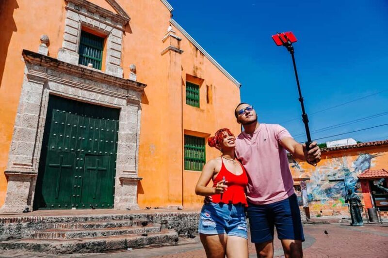 Cartagena: Getsemani Artistic District Selfie Tour - Exploring Cartagena’s Getsemaní: A Neighborhood Full of Color and Life