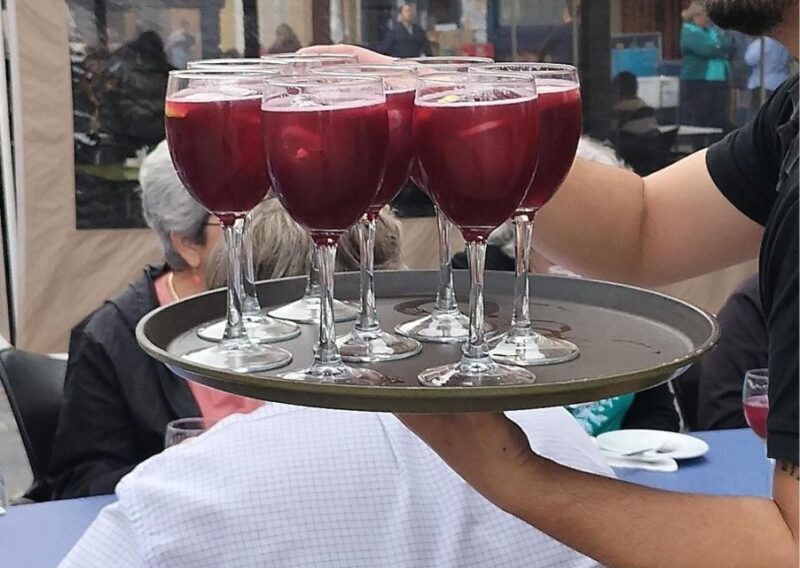 Cartagena: Guided Walking Tour with Tapas and Drinks - Who Should Consider This Tour?
