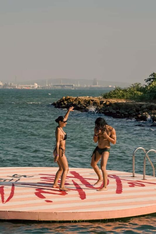 Cartagena: La Punta Beach Club Day Pass (Lunch included) - Who Will Love This Experience?