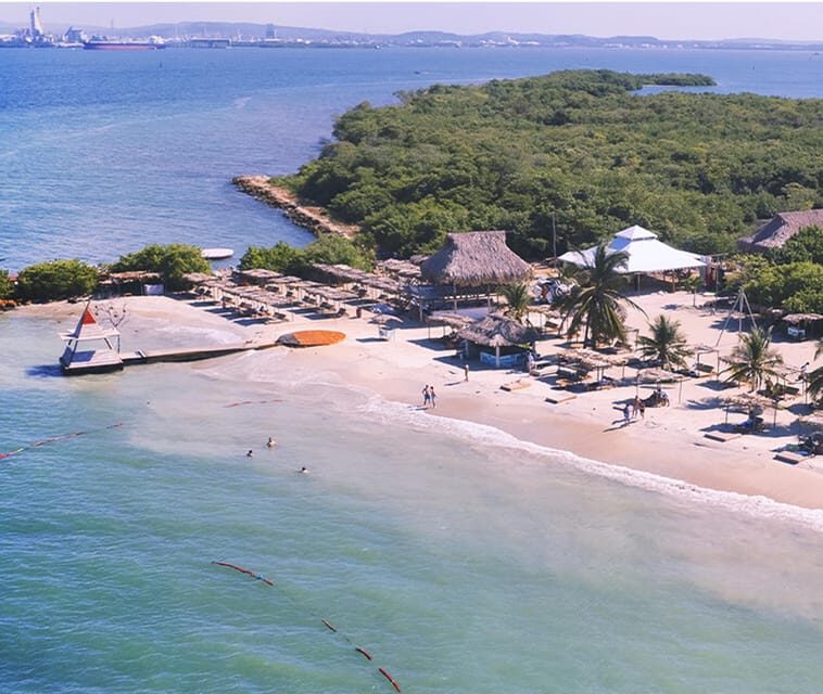 Cartagena: La Punta Beach Club Day Pass (Lunch included) - FAQs