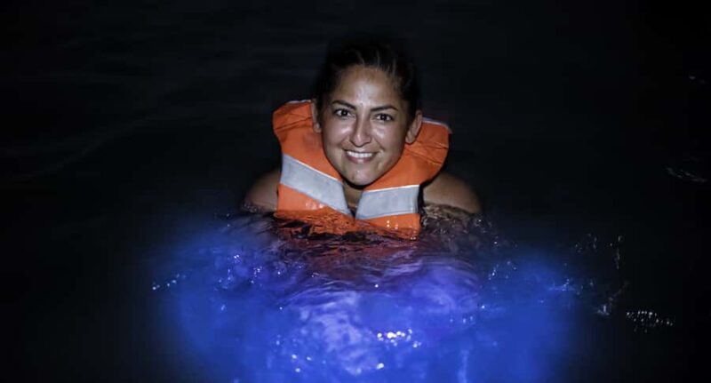 Cartagena: LUMINOUS PLANKTON, Playa Blanca Barù and Lunch - Considerations and Possible Downsides