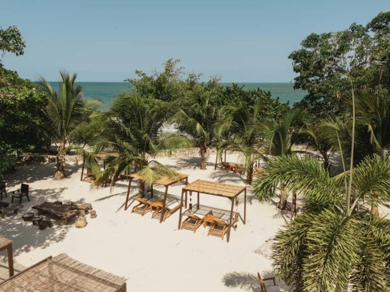 Cartagena: Makani Luxury Beach Club Day Pass - Key Points