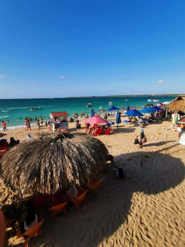 Cartagena: Playa Blanca BARU by speedboat with lunch - The Bottom Line