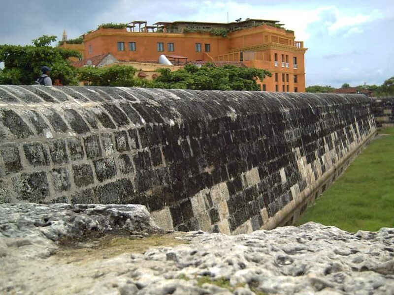 Cartagena: Private Walking Tour in the Old City & Getsemani - The Sum Up