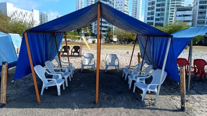 Cartagena: SUN TENT and CHAIRS on the Castillogrande beach - The Sum Up
