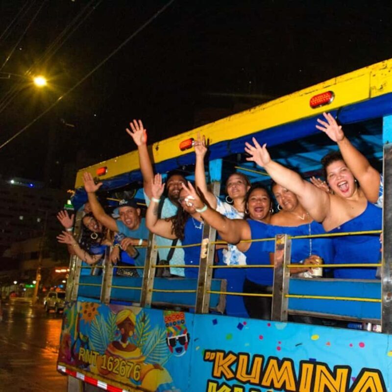 CARTAGENA: Super party in typical chiva with entertainer for 2 hours and disco! - FAQs