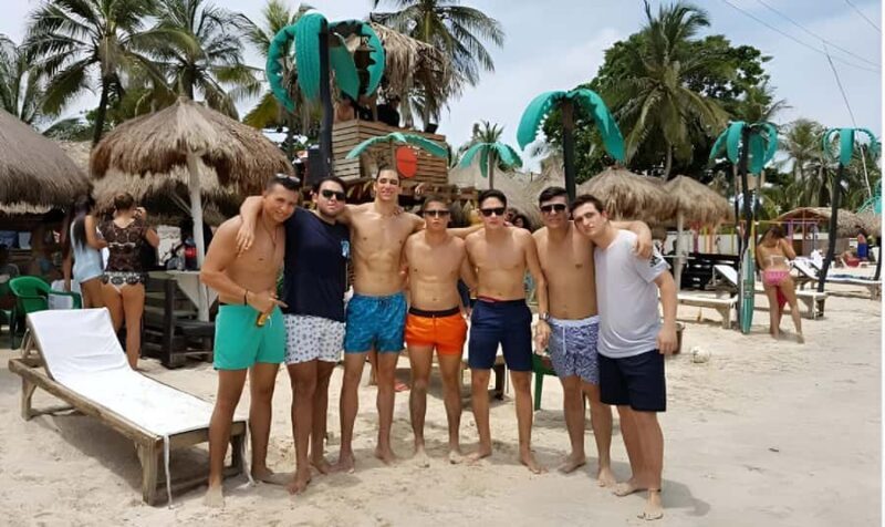 CARTAGENA: TOUR Chiringuito playa en tierra bomba - An In-Depth Look at the Chiringuito Playa Experience