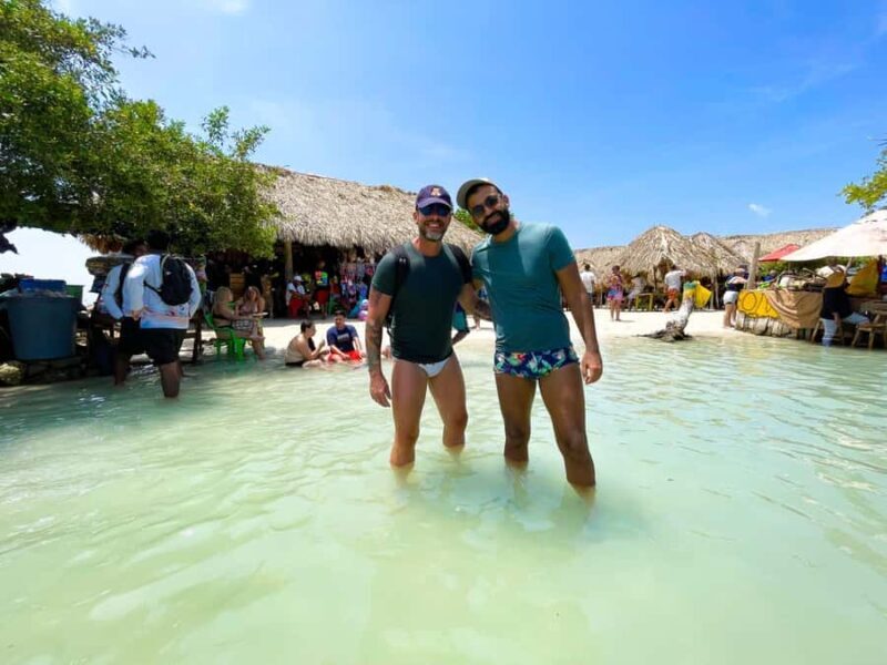 Cartagena: tour of the islands with snorkeling, lunch and plankton activity - What’s Included and What’s Not