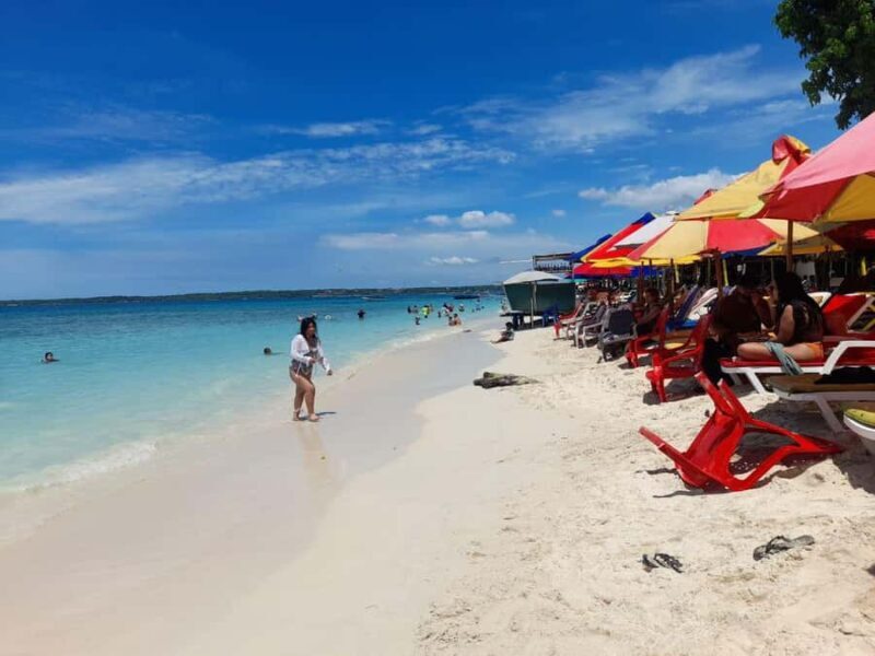 Cartagena: Traditional Daytour to Playa Blanca By Bus! - Key Points