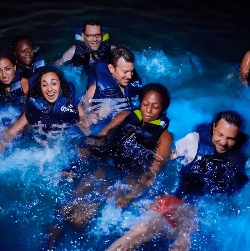 Cartagena: VIP Tour to Playa Tranquila with snorkeling + Luminous plankton - What We Appreciate About This Tour