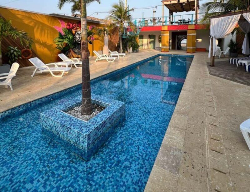 Cartagena: Volcano Mud Bath and Club Hotel Day Trip - The Experience Begins: Picking Up and Traveling to the Volcano