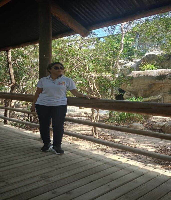 Cartagena:Daytour Aviary with entrance + Playa blanca by bus - Final Thoughts: Is This Tour Worth It?