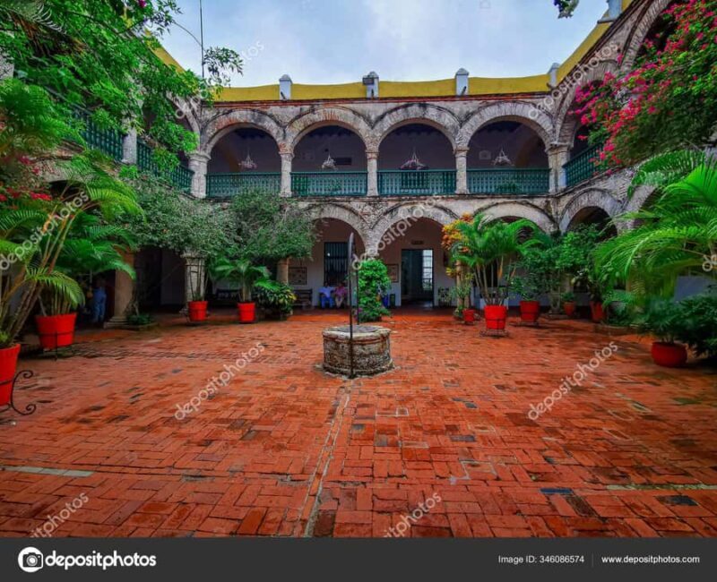 CARTAGENA:PRIVATE CITY TOUR +TICKETS TO THE SANFELIPE CASTLE - Who Will Love This Tour?