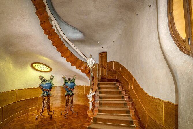 Casa Batllo Fast Track Tour with Optional White Rabbit Museum - An In-Depth Look at the Casa Batlló Tour