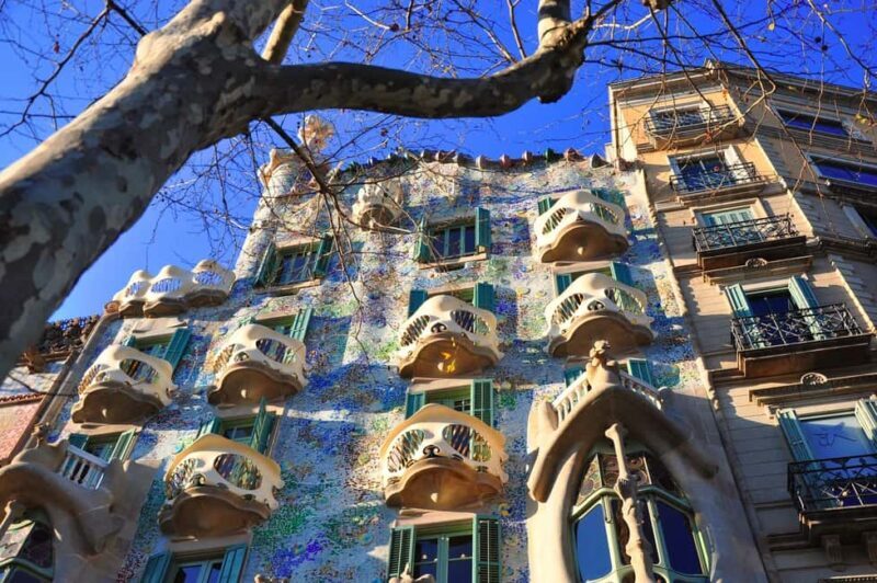 Casa Batlló First Access Tour With Sagrada Família Upgrade - A Detailed Look at the Experience