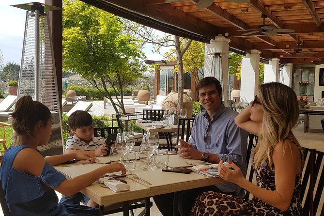 Casas del Bosque Winery + RE Wineries : Exclusive Tour + Transfer - The Realities of the Experience