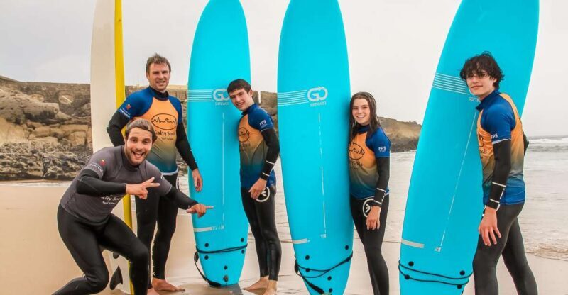 Cascais: Local Surf Experience - An In-Depth Look at the Cascais Surf Experience