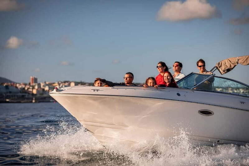 Cascais: Private boat with skipper, fuel, food and drinks - FAQ