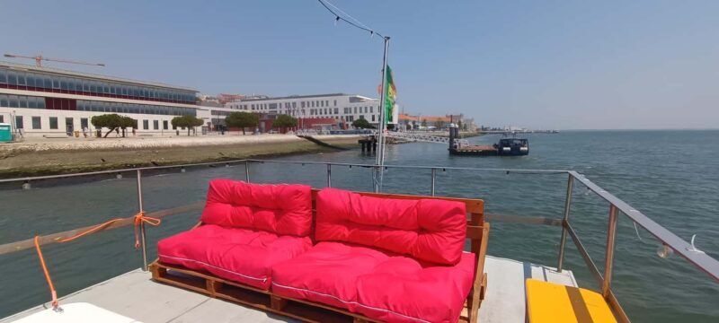 Cascais: Sunset Cruise to Lisbon with Open Bar - What to Expect from the Cruise Itinerary