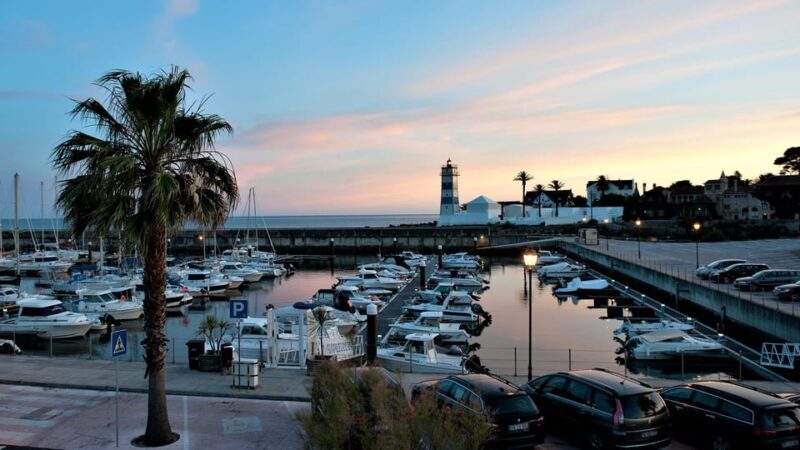 Cascais: Walking Tour Through Town Center - Exploring Cascais: What to Expect on Your Walk