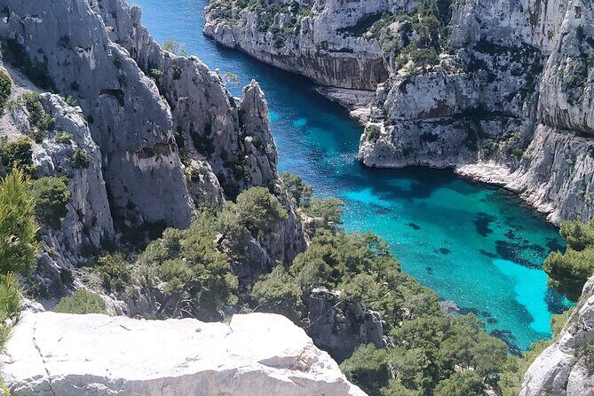 Cassis hike: Port-Miou, Port-Pin, En-Vau - Who Should Consider This Experience?