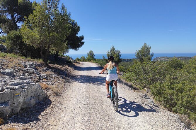 Cassis : Two Calanques Tour by Electric Mountain Bike - FAQ