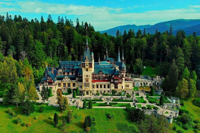 Castle trip from Brasov: PRIVATE Tour to Bran Castle & Peles Palace in Sinaia - Exploring the Tour: Transport, Sites, and Experience