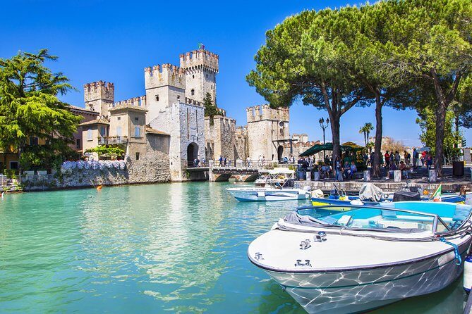 Castles boat tour with Bardolino wine tasting and nibbles - Key Points