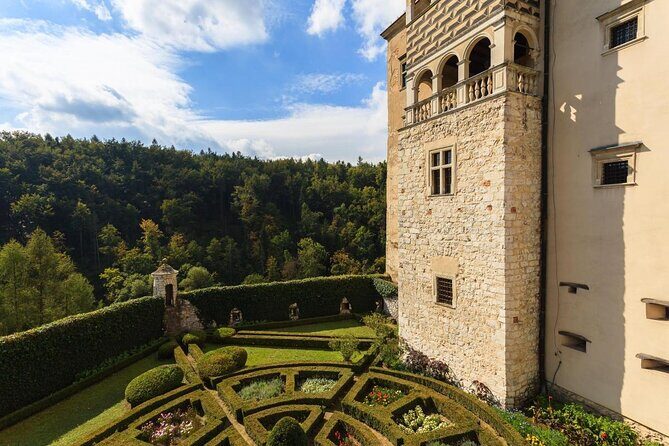 Castles Tour by The Eagles' Nests Trail, day tour from Krakow - An In-Depth Look at the Eagles Nests Castle Tour