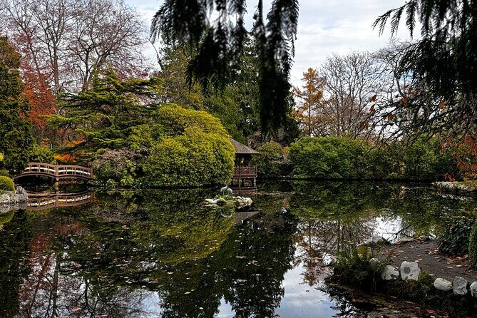 Casual Local Haunts Private Tour of Victoria, BC - Authentic Experiences and Local Insights