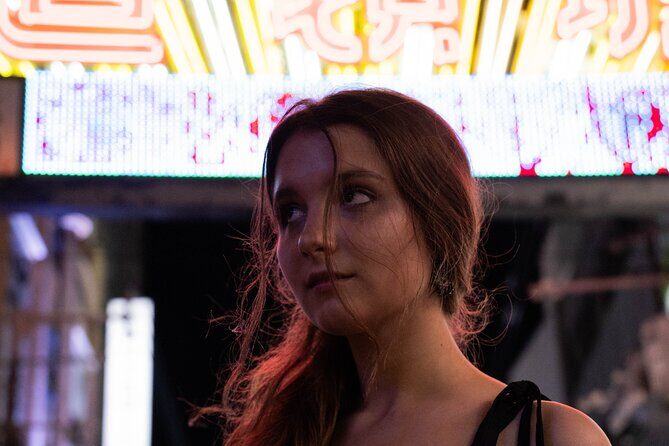 Casual Photoshoot in Dotonbori, Osaka with a Pro Photographer - Who Should Consider This Experience