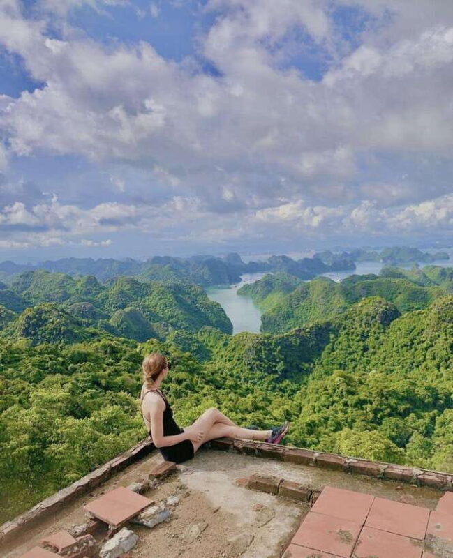 Cat Ba: 2-Day Lan Ha Bay Adventure And Trekking Tour - Analyzing the Value