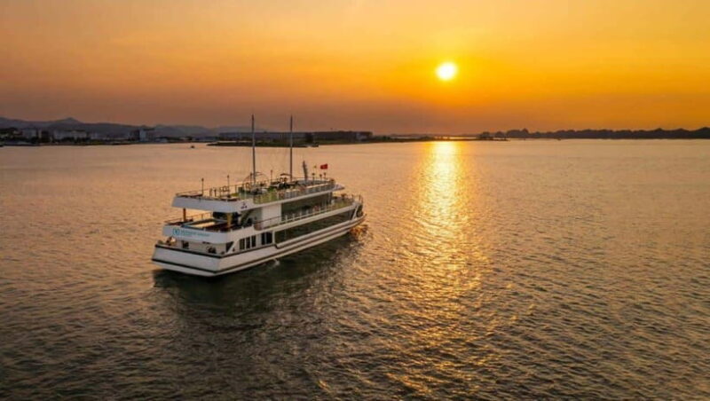 Cat Ba 2 days trip: Luxury cruise, national park & beach - Exploring the Itinerary in Detail: What You Can Expect