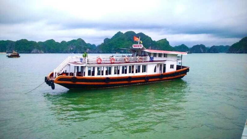 CAT BA :2D1N Lan Ha bay-Ha Long bay with Plankton Excursion - Who is This Tour Best For?