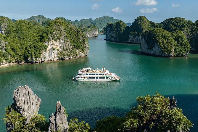 Cat Ba Island & Lan Ha Bay Luxury Cruise Day Trip with Lunch - Key Points