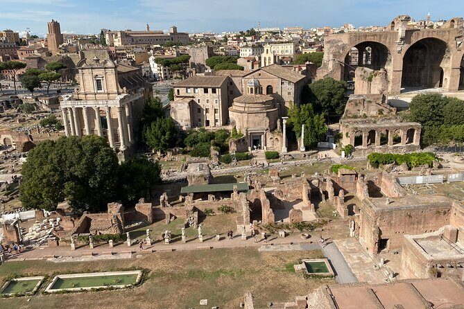 Catacombs, Colosseum, Roman Forum and Palatine Hill Private Tour - Frequently Asked Questions