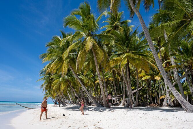 Catalina Sailing Experience in Punta Cana with Food and Drinks - FAQ