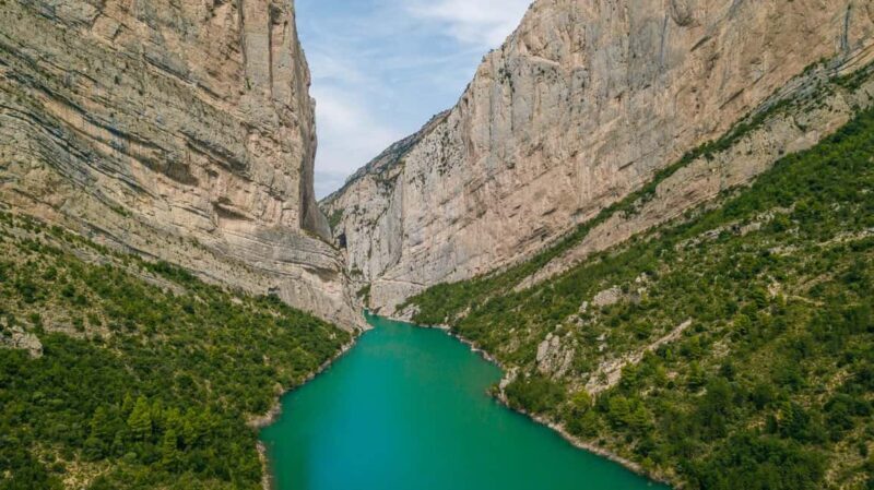 Catalonia: Mont-rebei Gorge Guided Hike with Transfer - A Closer Look at the Mont-rebei Gorge Guided Hike